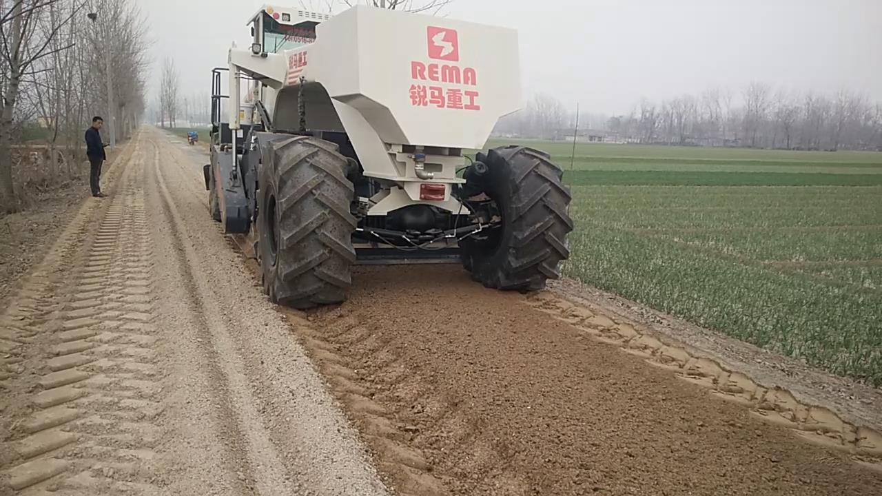 RZ580，荷澤灰土路基冷再生